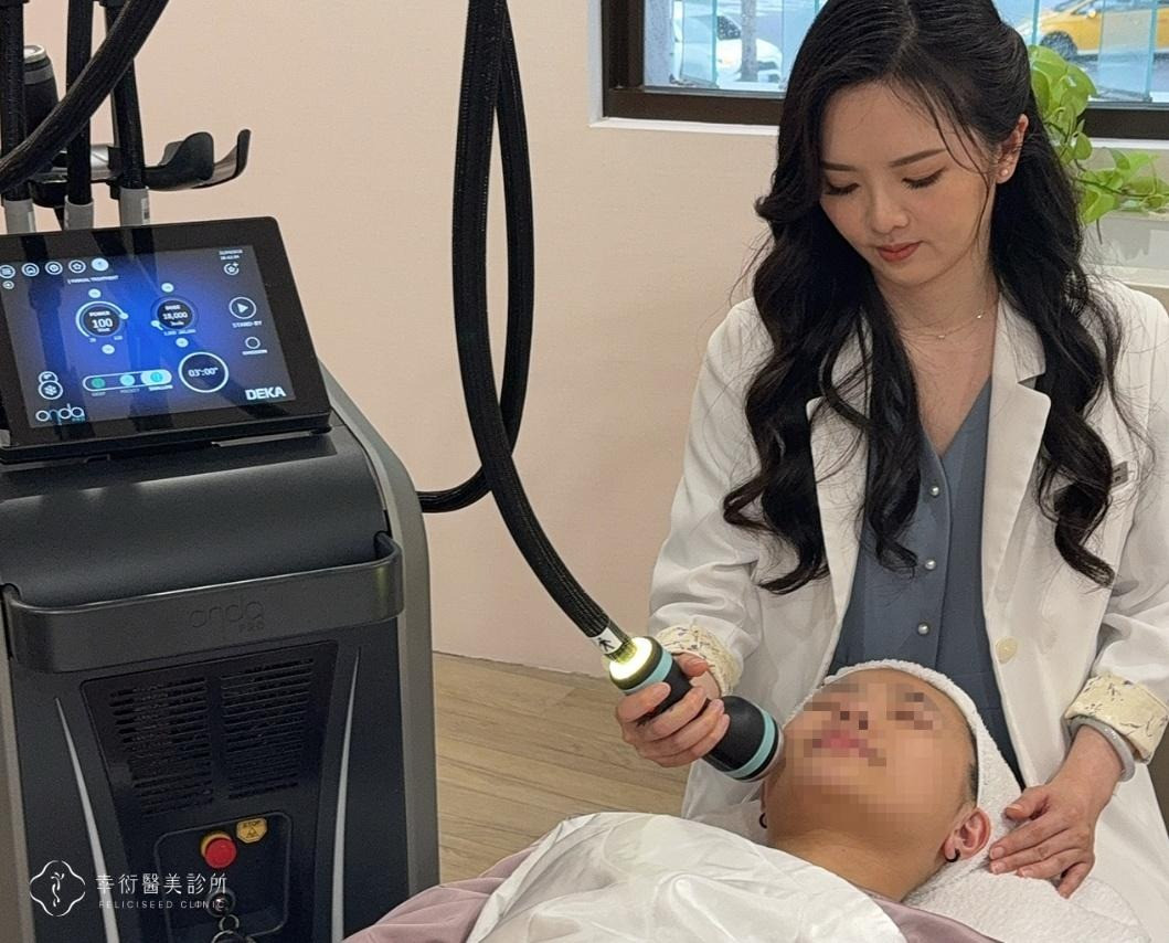 一張含有 人員, 醫療設備, 人的臉孔, 室內 的圖片

AI 產生的內容可能不正確。