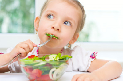 我不要吃這個！挑食孩子怎麼轉變成小小美食家？